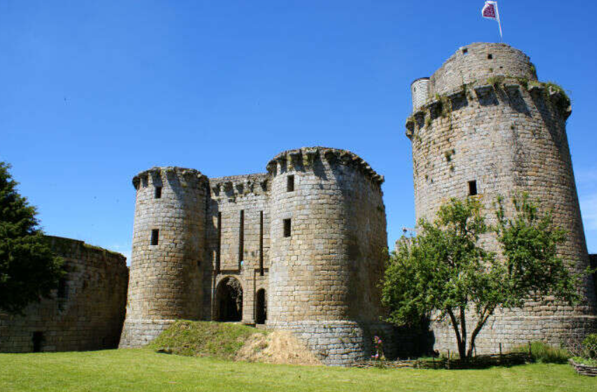 Tonquedec Castle, France